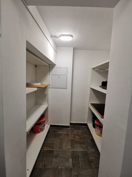 Unirii, spatii pentru firme in vila renovata.